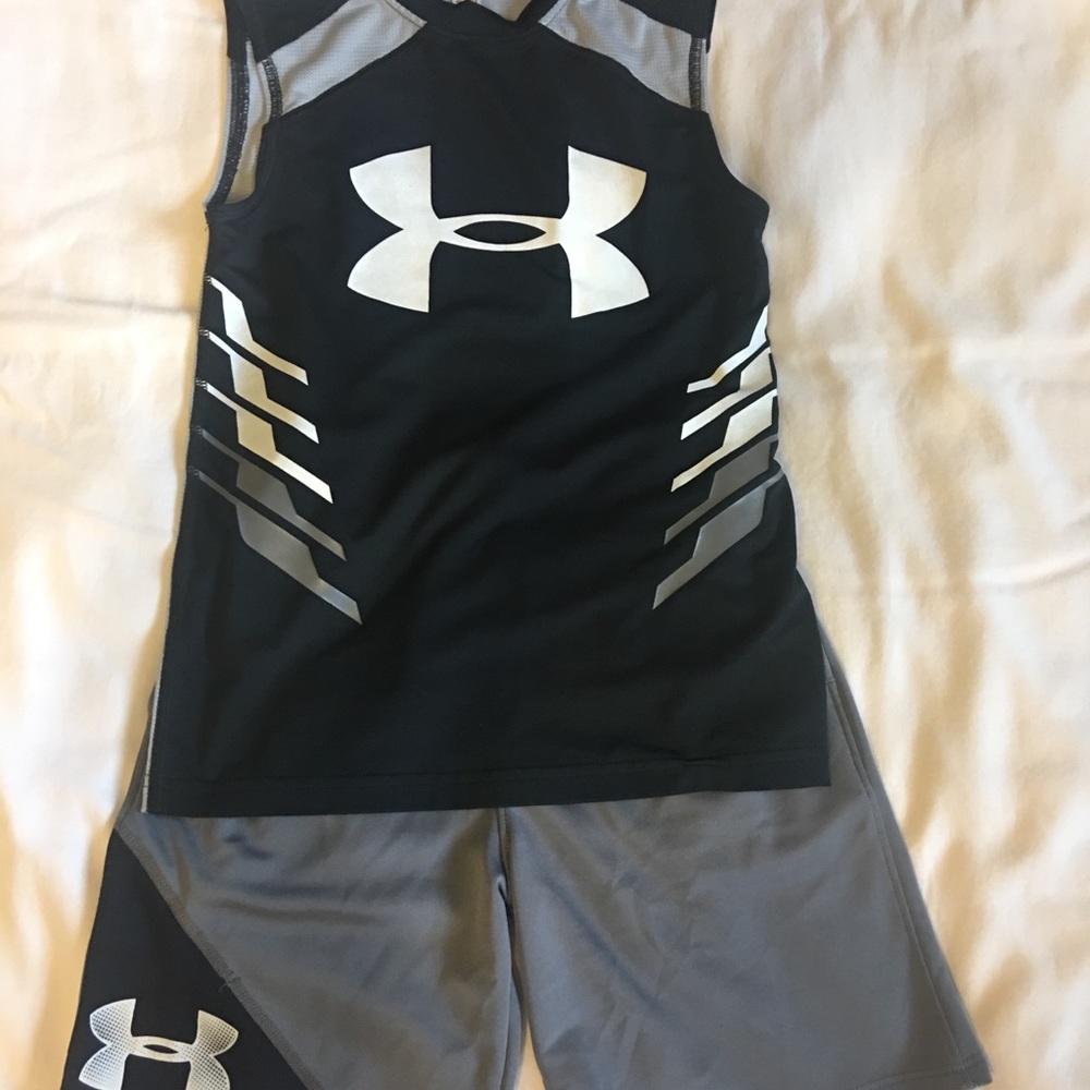 Boys Under Armour set